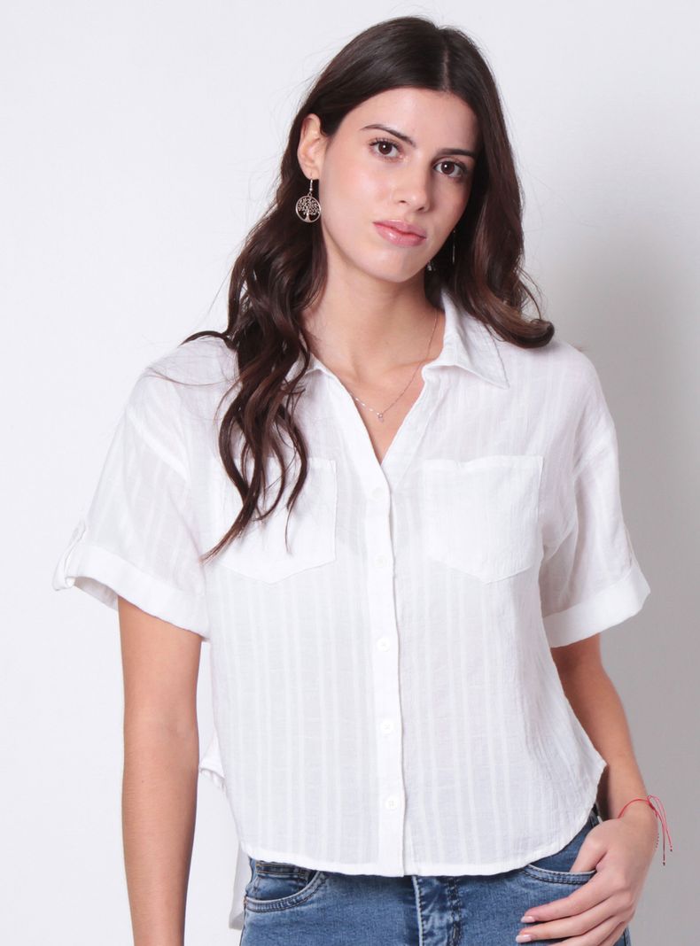 Blusa Manga Corta Abotonada en Delantero con Bolsillo