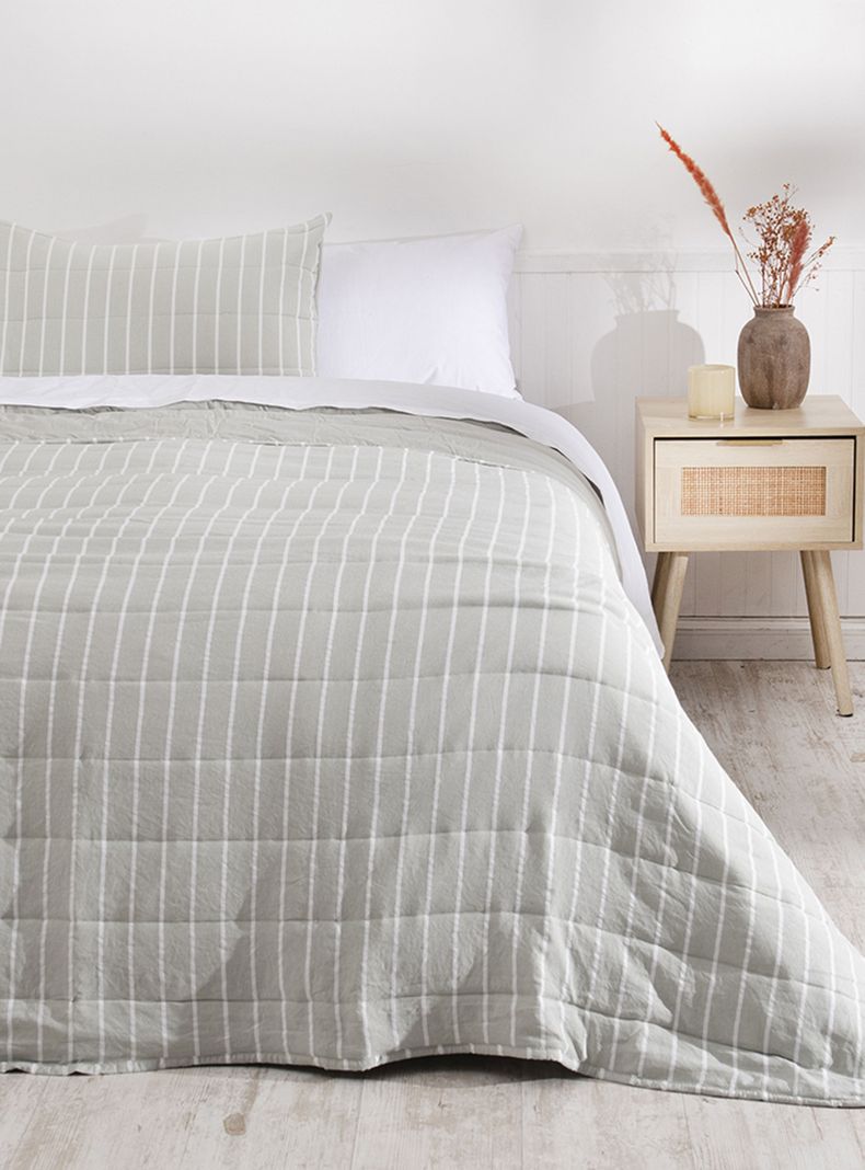 Quilt Palma Cationic 1.5 Plazas Verde