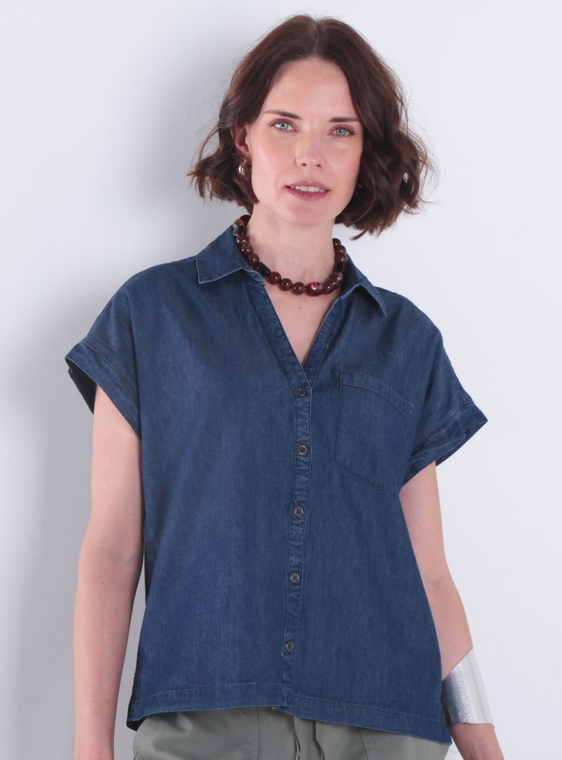 Blusa Manga Corta Denim Abotonada en Delantero Escote V