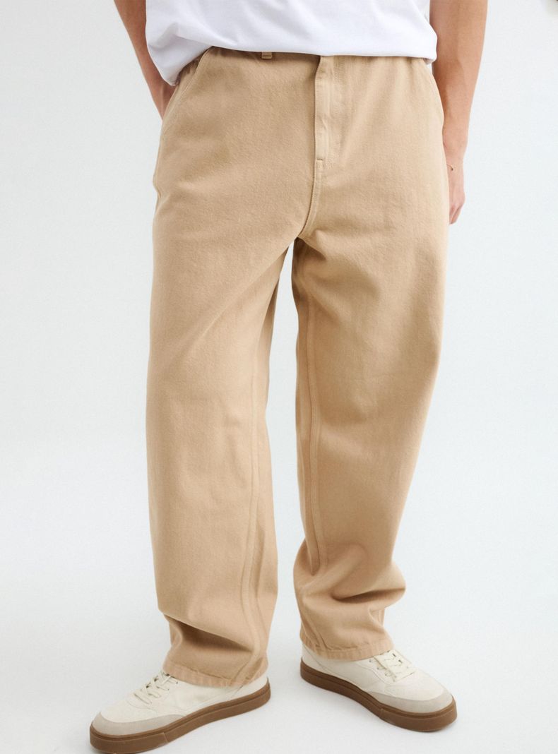 Pantalón Carpenter Regular Fit Tiro Medio