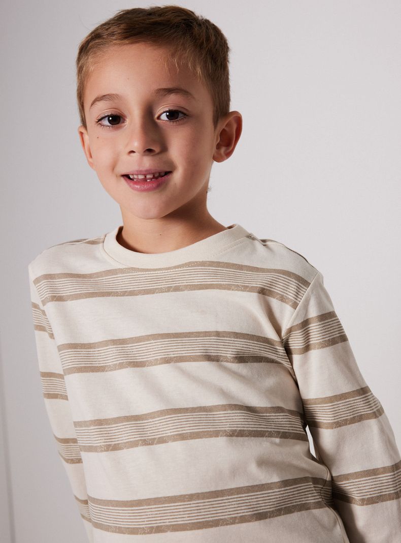 Polera Liviana Estampada-4