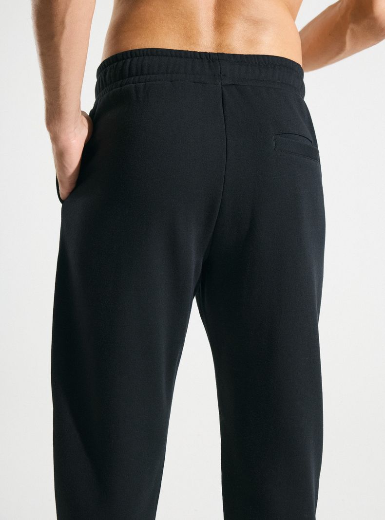 Pantalón Jogger Corte Rodilla-3