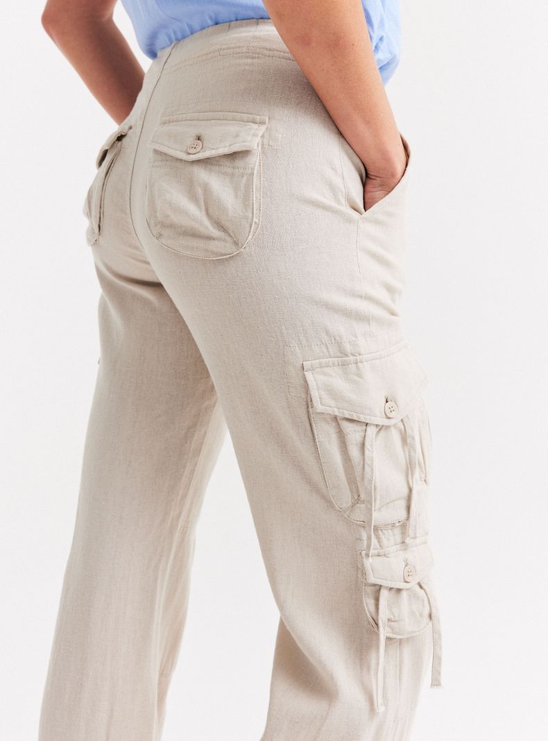 Pantalón Bolsillos Cargo Laterales-3