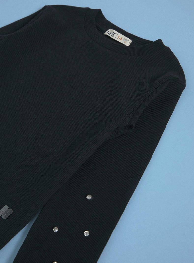 Polera con Aplicaciones en las Mangas-2