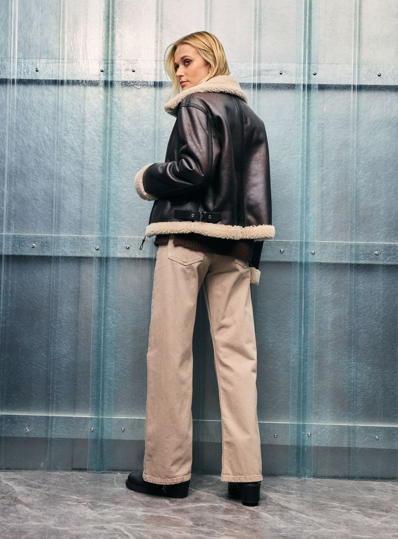 Jeans Recto Straight Fit con Cierre-5