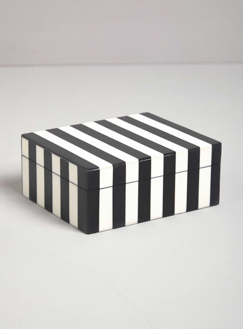 Caja Rayada M-0