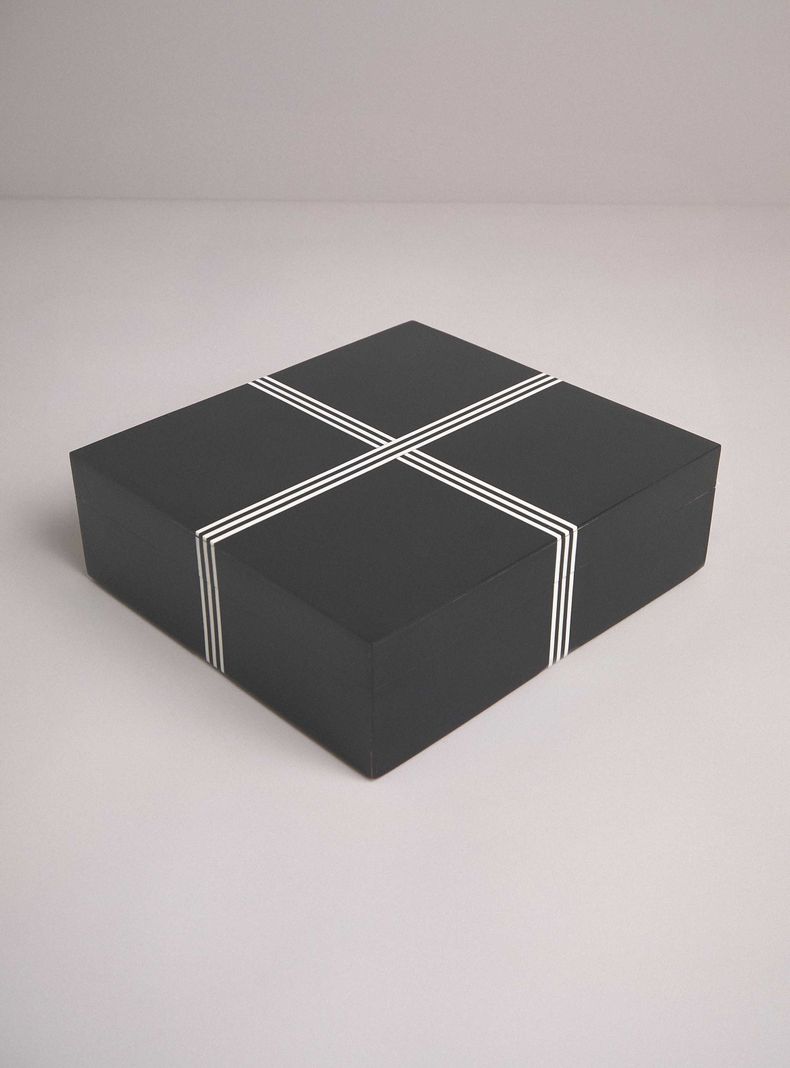 Caja Terra Negro 23x25 cm-1
