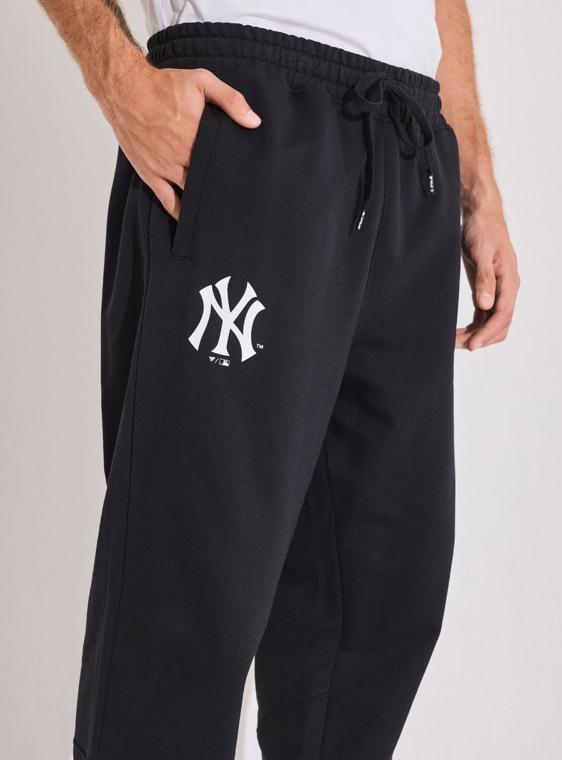 Pantalón Deportivo-2