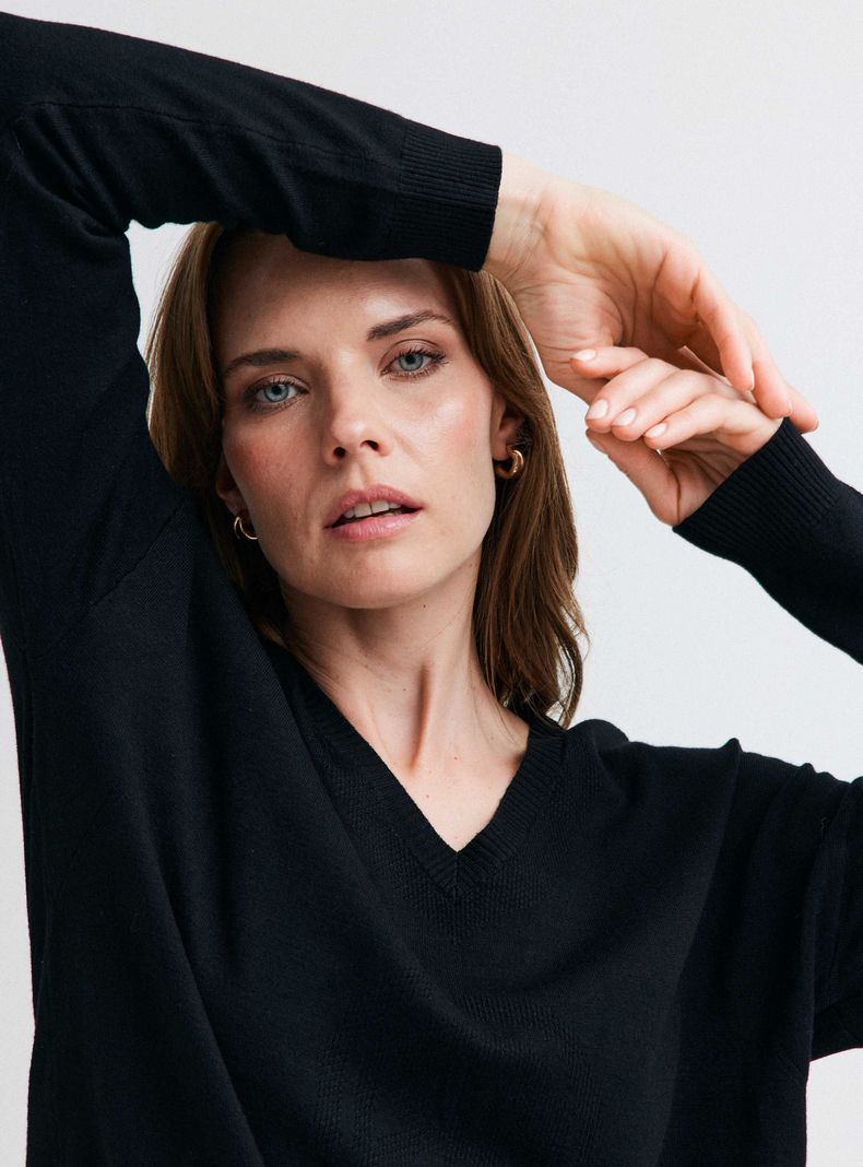 Sweater Logo Pointelle-2