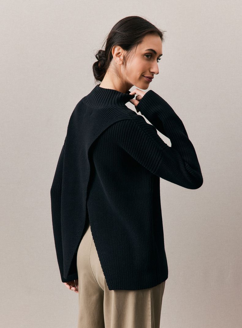 Sweater con Abertura en la Espalda-1