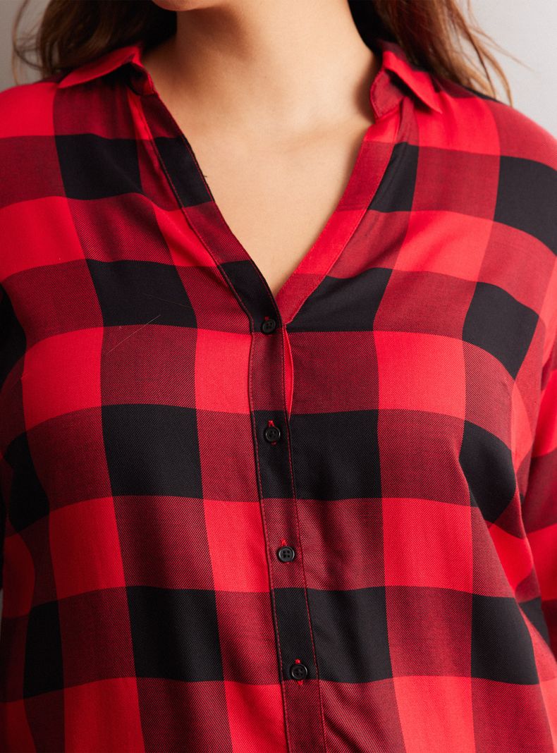 Blusa Cuadrillé con Cuello V-3