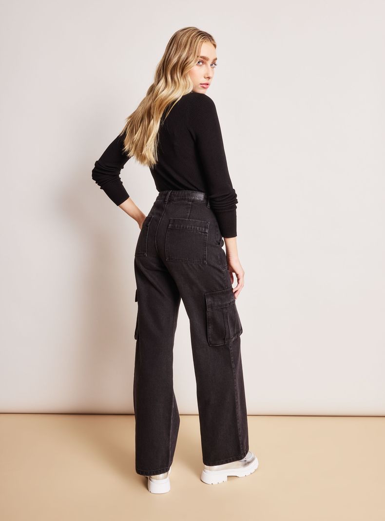 Jeans Bolsillos Cargo Costado-5