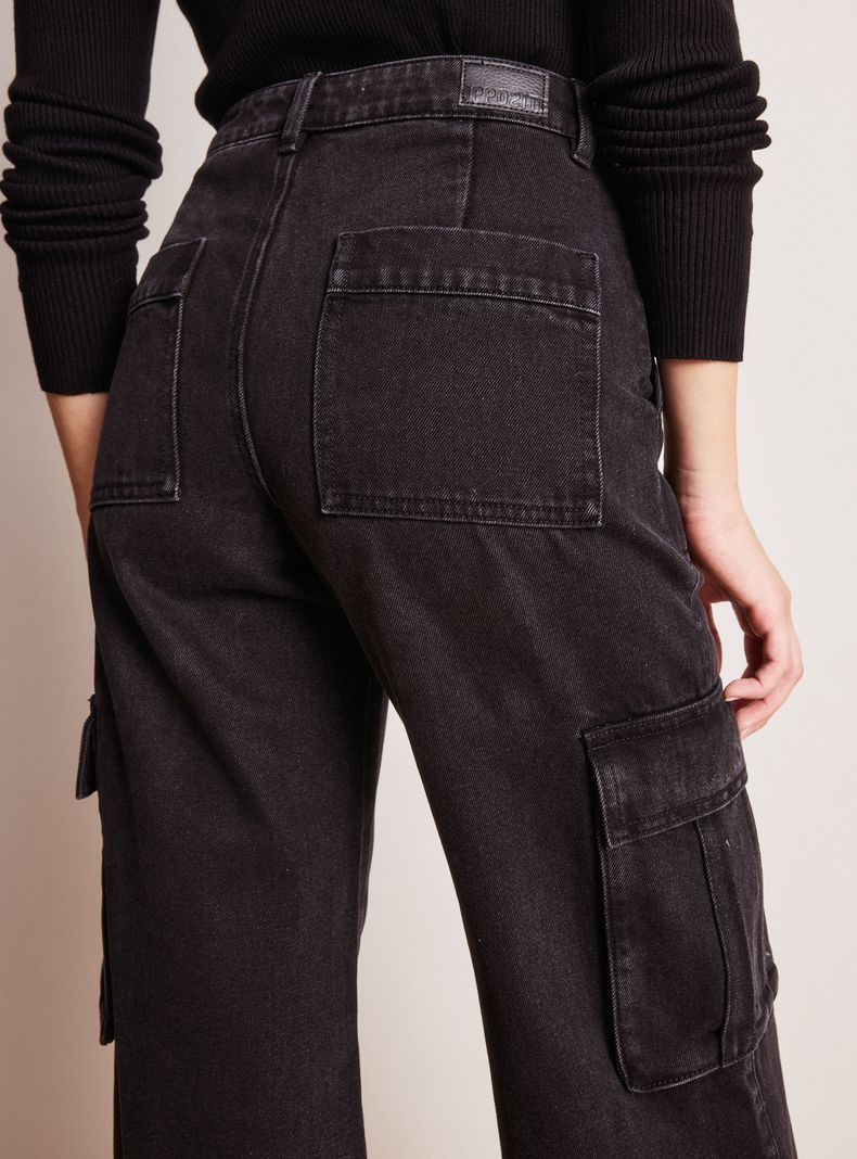 Jeans Bolsillos Cargo Costado-3
