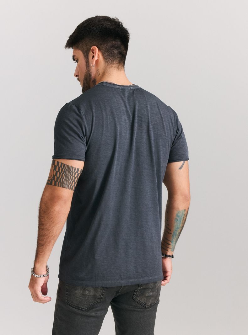 Polera Corte Diagonal con Tajalí Dirty Wash-1