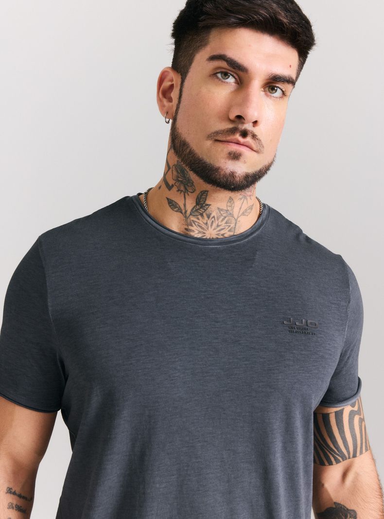 Polera Corte Diagonal con Tajalí Dirty Wash-3