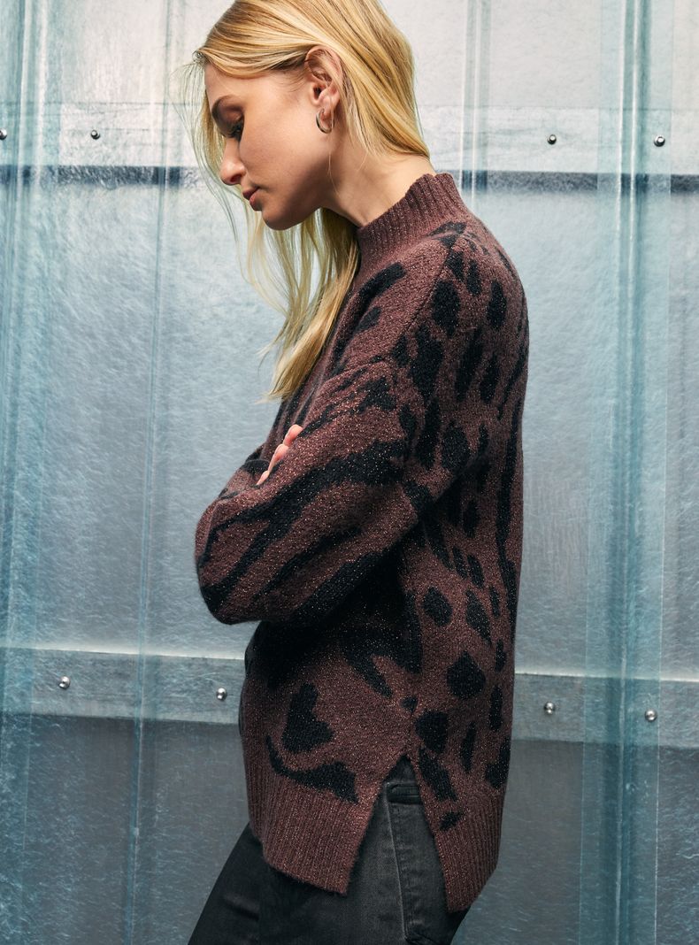 Sweater Animal Estampado Brillante-3