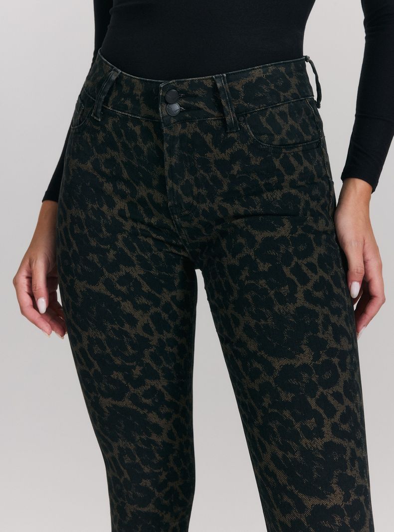 Jeans Animal Print 2 Botones-2