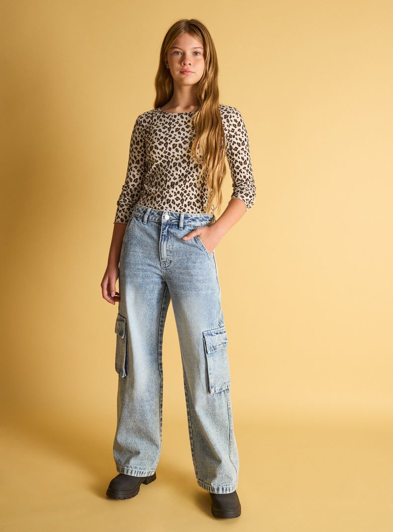 Jeans con Bolsillos Tipo Cargo-0