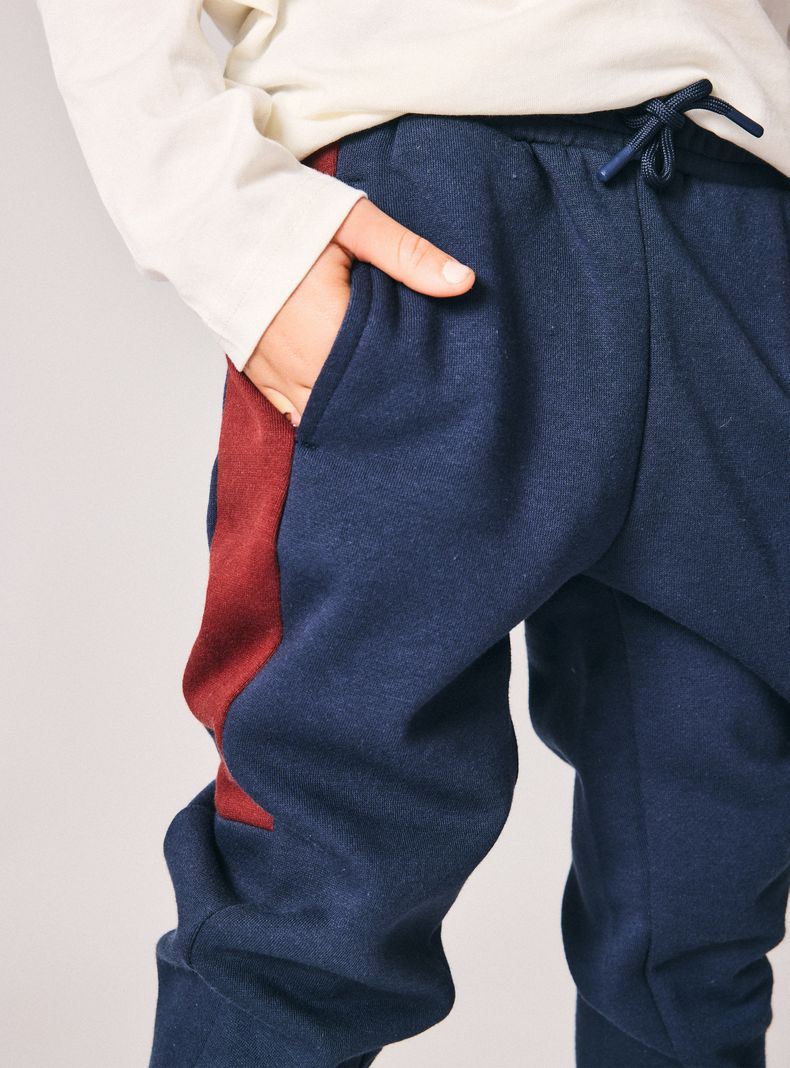 Pantalón Fleece Corte Lateral-3