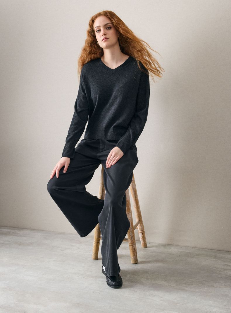 Sweater Cuello en V Tejido con Lana-4