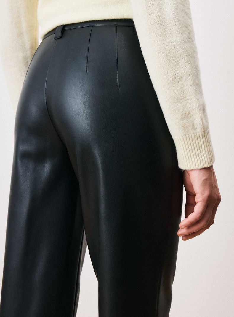 Pantalón Tailoring con Pinza Frontal C del Pilar-3