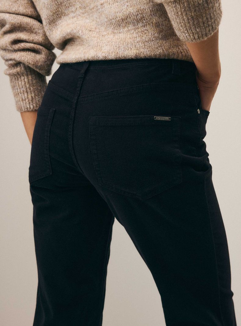 Pantalón Cotelé Fleare con Proceso de Teñido-3
