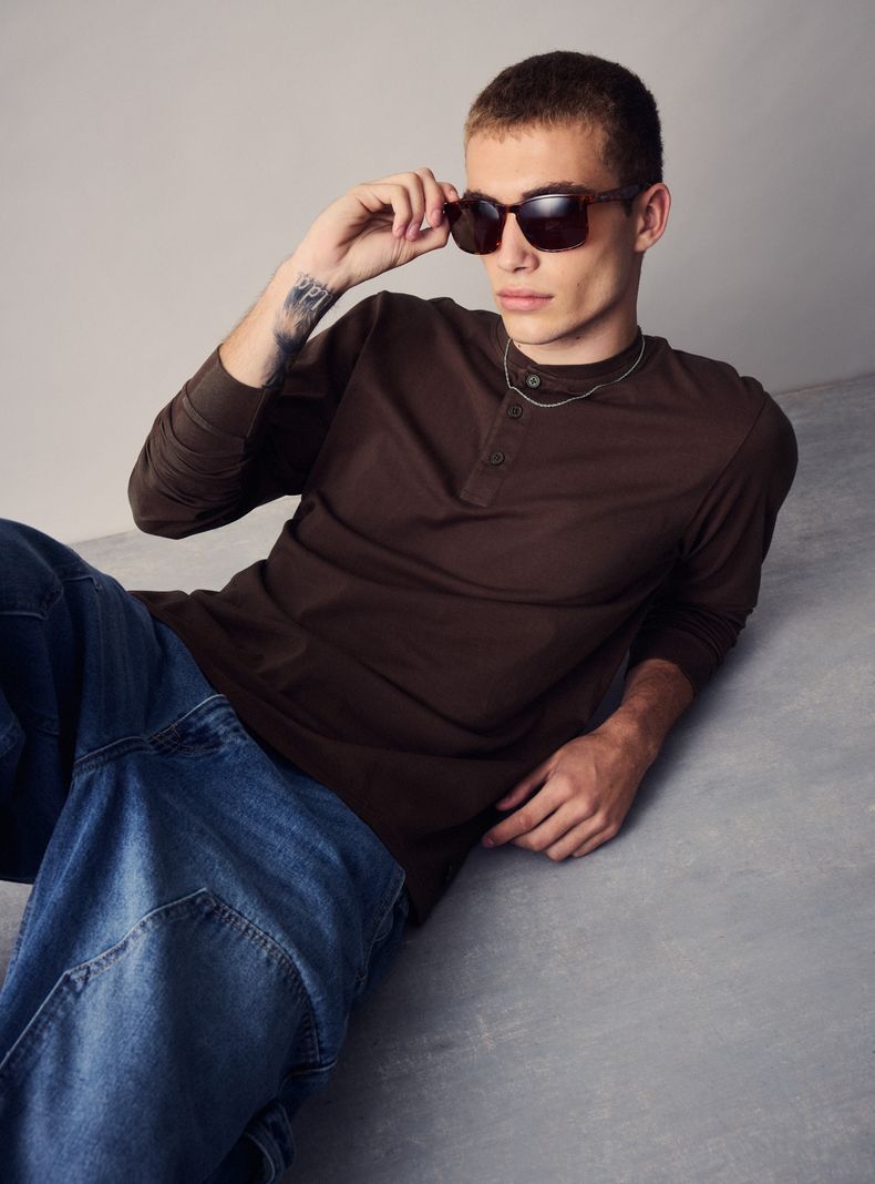 Polera Cuello Henley-0