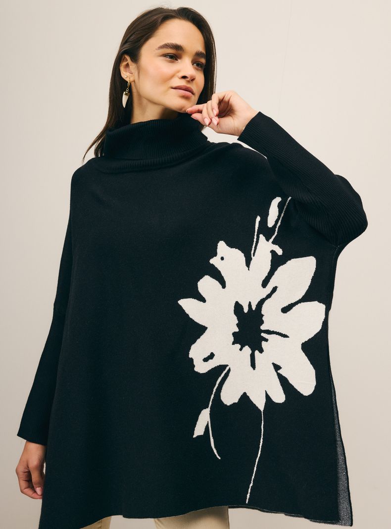 Sweater Tipo Poncho con Diseño Jacquard-2