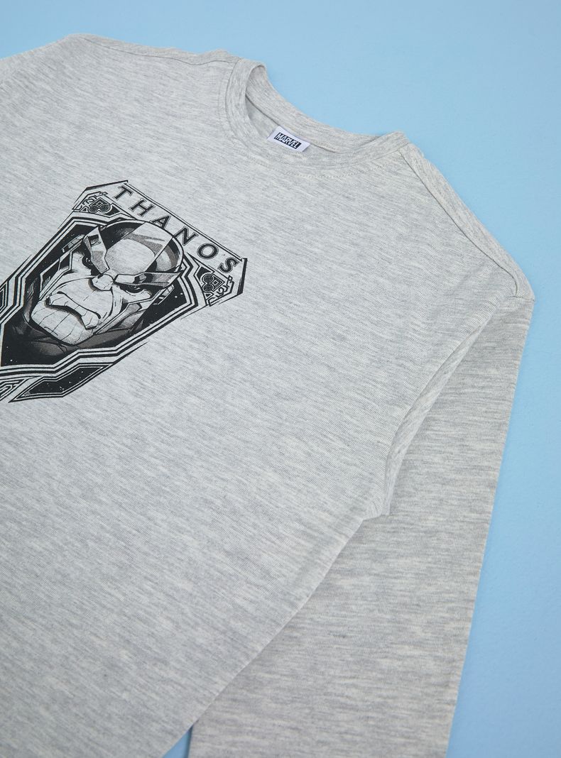 Polera con Print Marvel-2