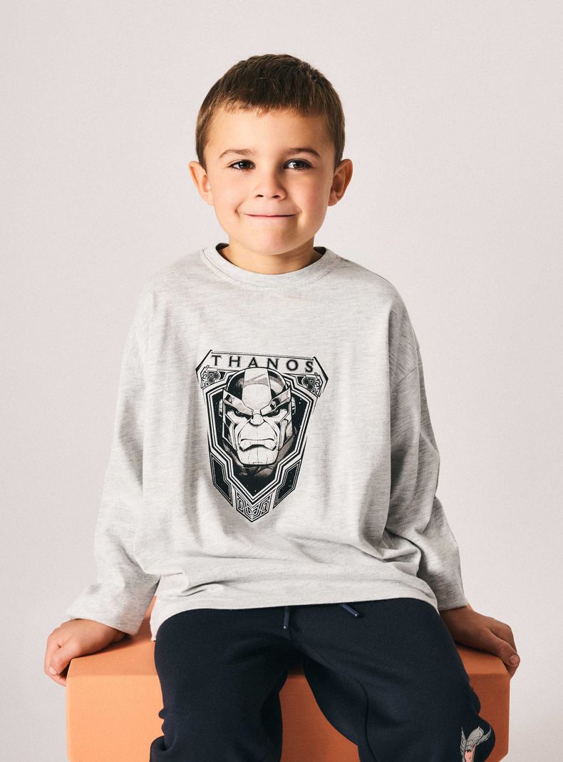 Polera con Print Marvel-3