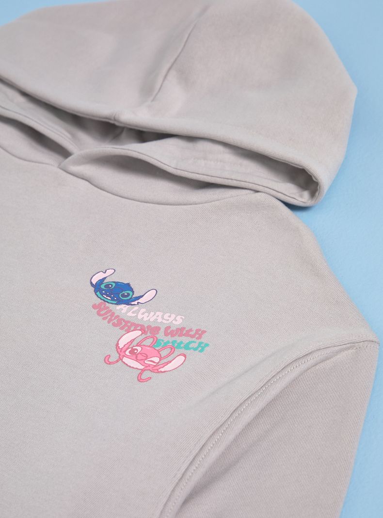 Polerón Hoodie con Focal Print en Manga y Delantero-2