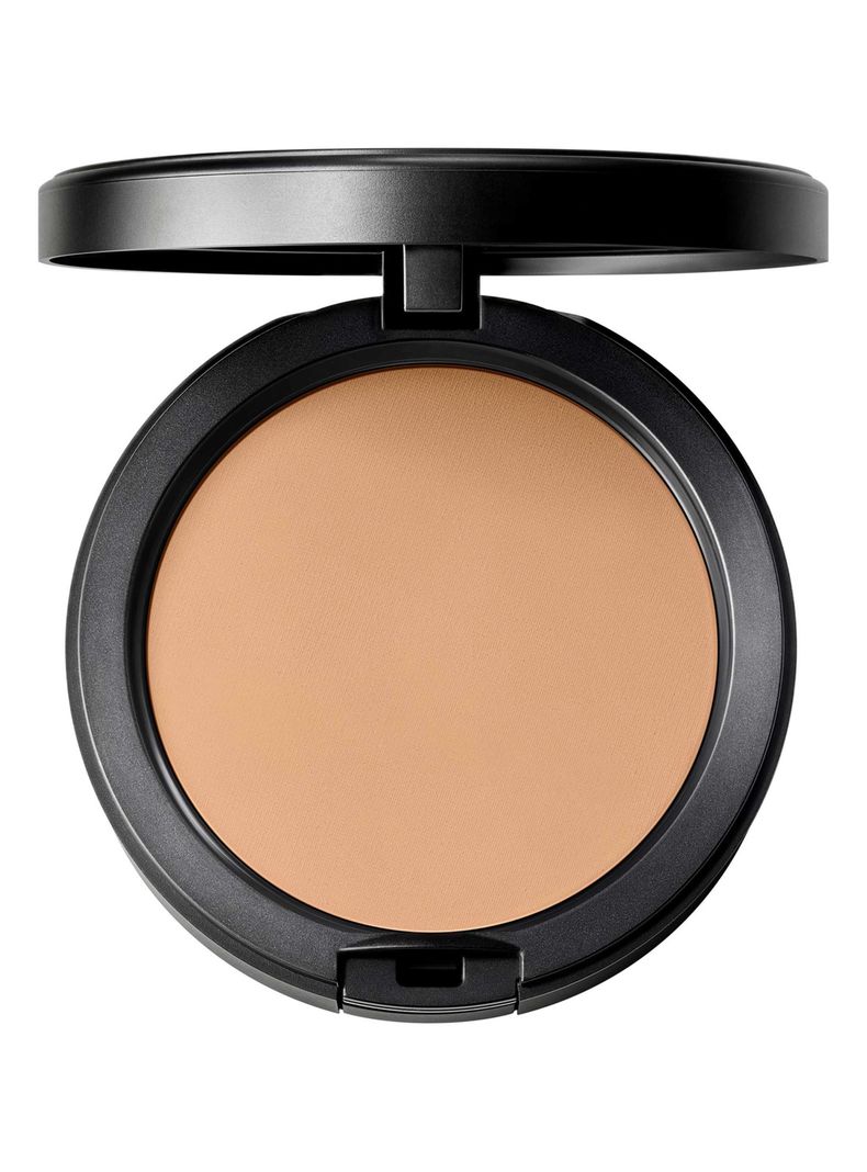 Base de Maquillaje Studio Fix Powder Plus Foundation NC18 MAC