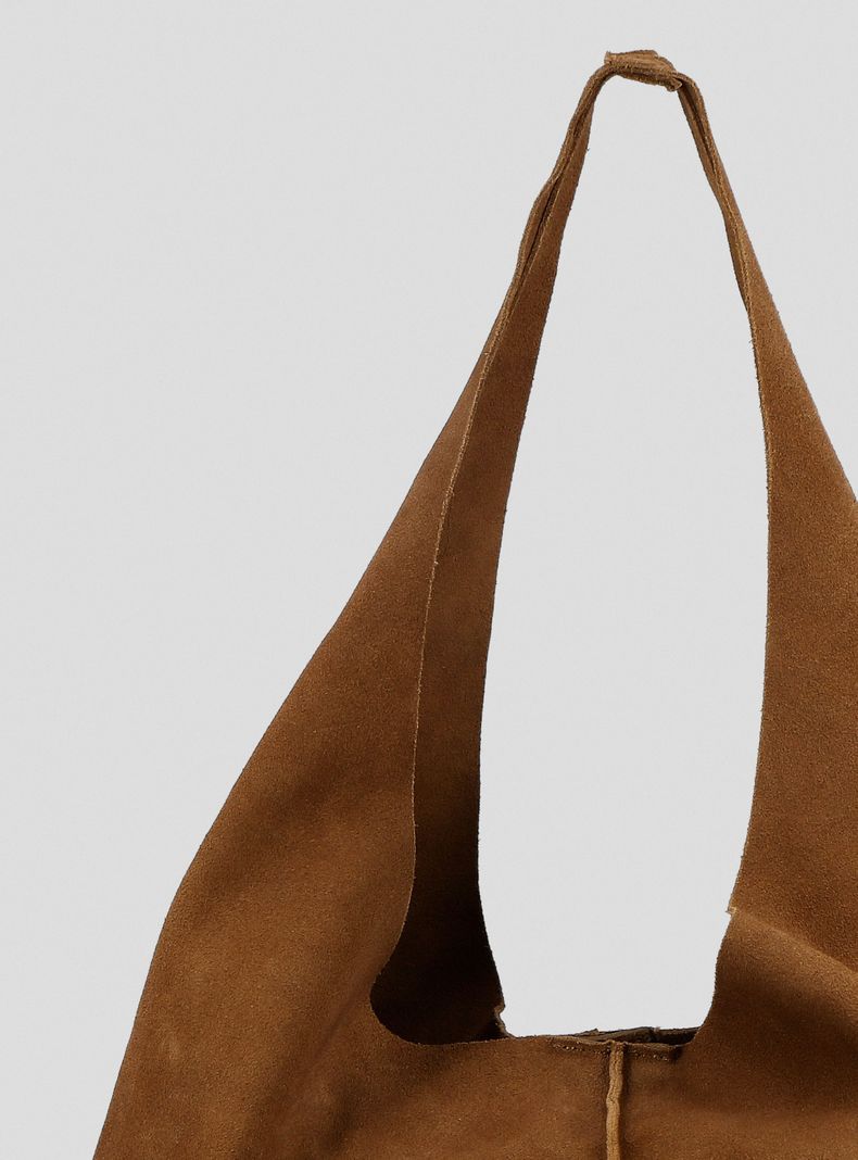 Cartera Hobo Bag Gamuza Beige C del Pilar-4