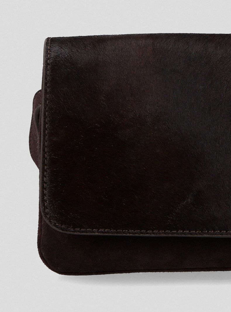 Cartera Crossbody Flap con Textura C del Pilar-4