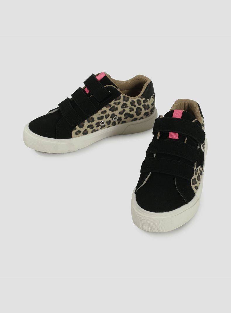 Zapatilla Urbana Detalle Animal Print y Velcro  57060 Niña-2