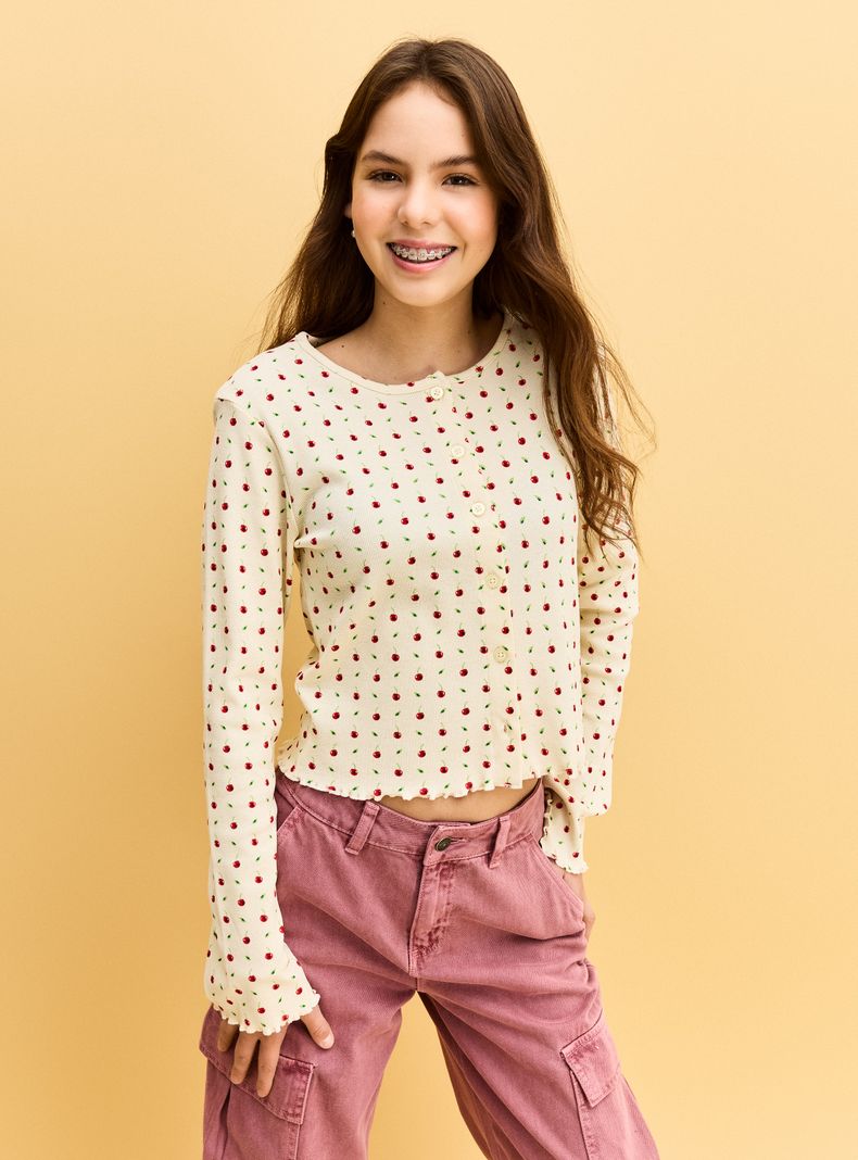 Polera Full Print con Botones Decorativos