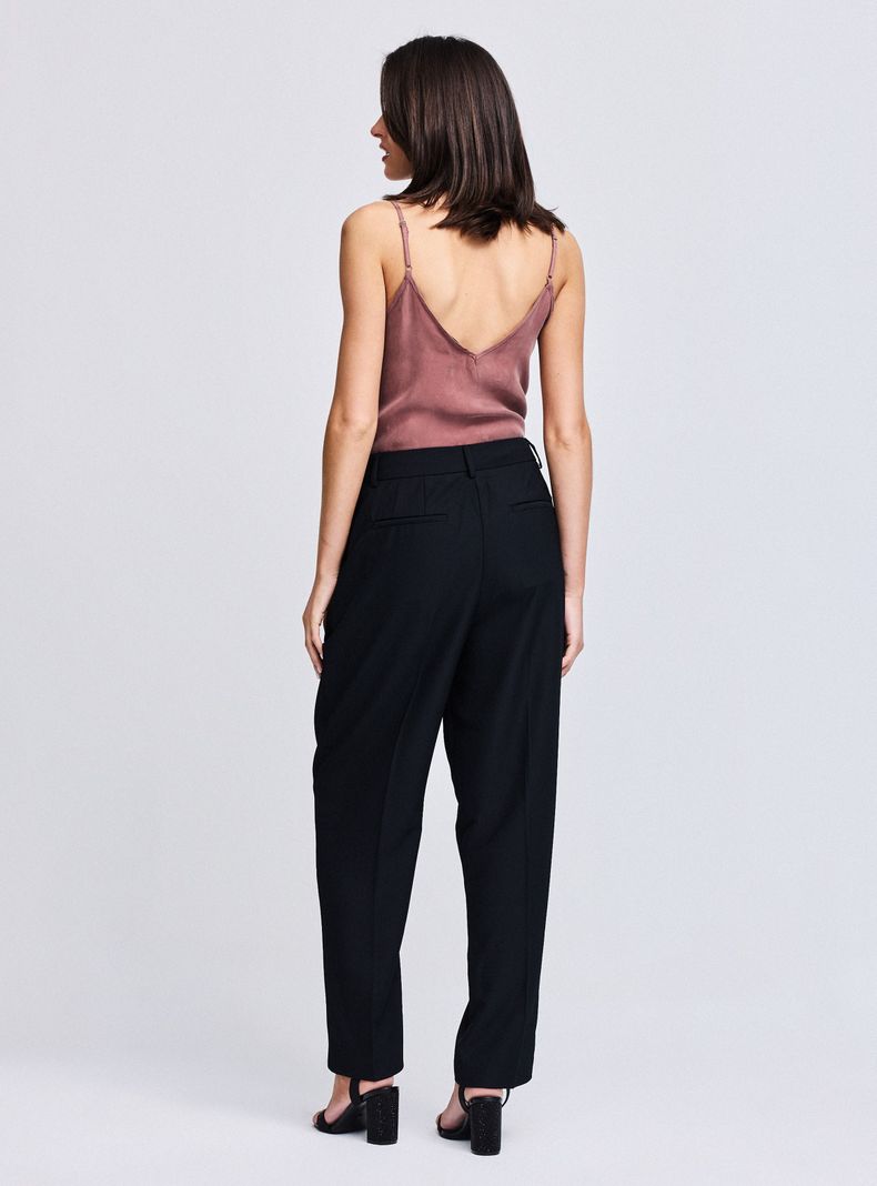 Pantalón con Pinzas Twill Cecilia Bolocco | Paris.cl