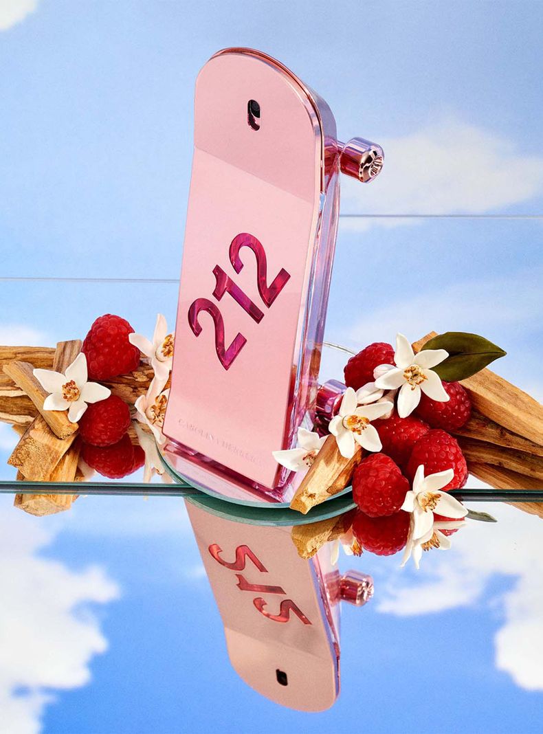 Set Perfume 212 Heroes for Her EDP Mujer 80 ml + Loción Corporal 100 ml + EDP 10 ml Carolina Herrera-1