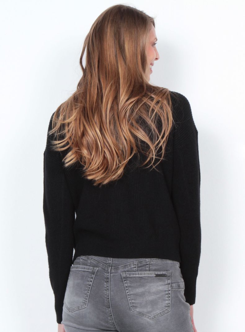 Sweater Manga Larga Sólido Cuello Alto-1