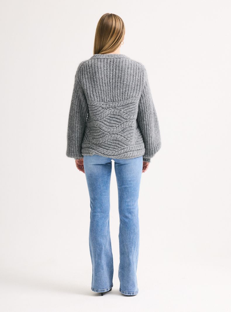 Sweater Italiano con Manga Globo-5