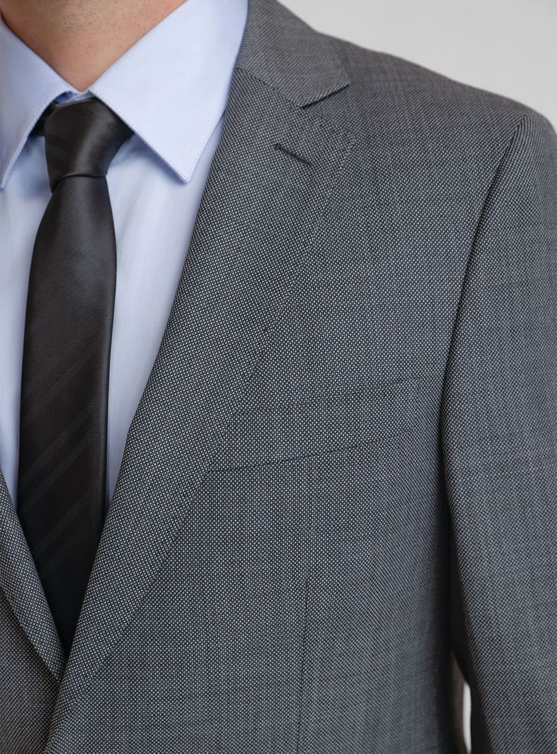 Traje Executive Slim Fit Cuello V-3
