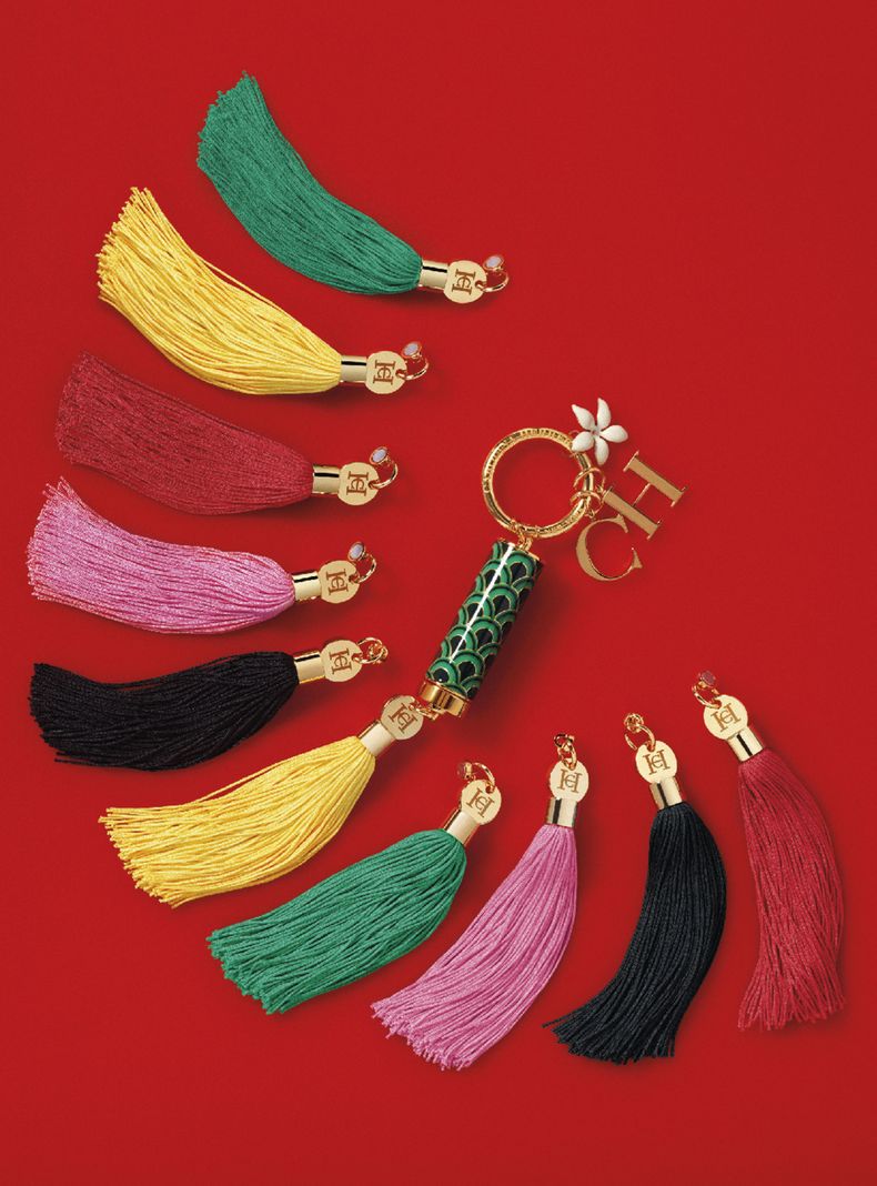 The Tassel with Magnet Carolina Herrera Pink-4