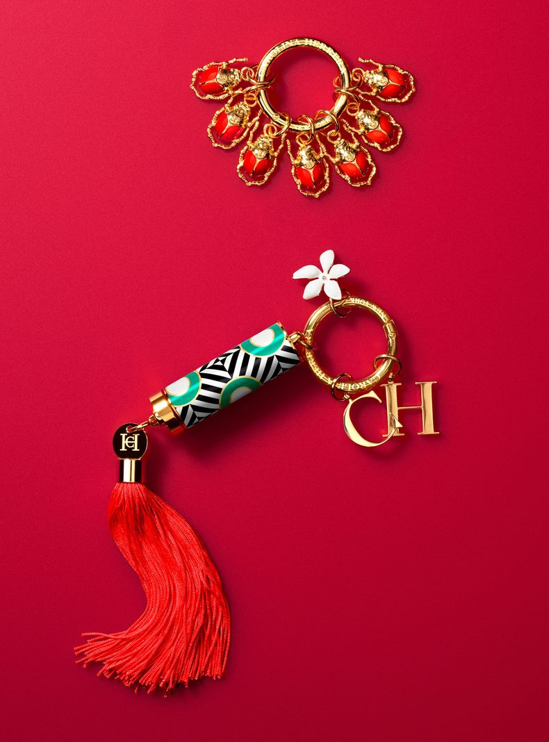 Charm Carolina Herrera Heart-2
