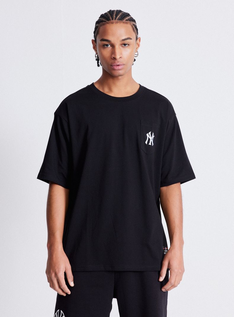 Polera Cuello Redondo Yankee