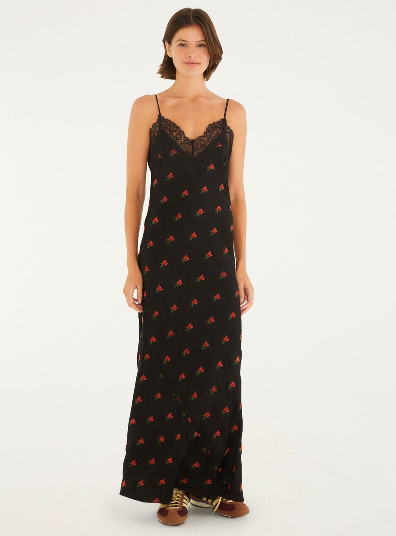 Vestido con Bordados de Rosas