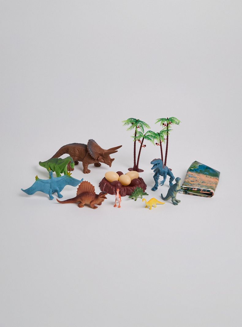 Huevo de Dinosaurio + 19 Accesorios