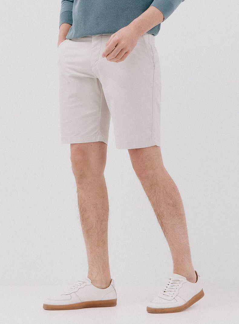 Short chino