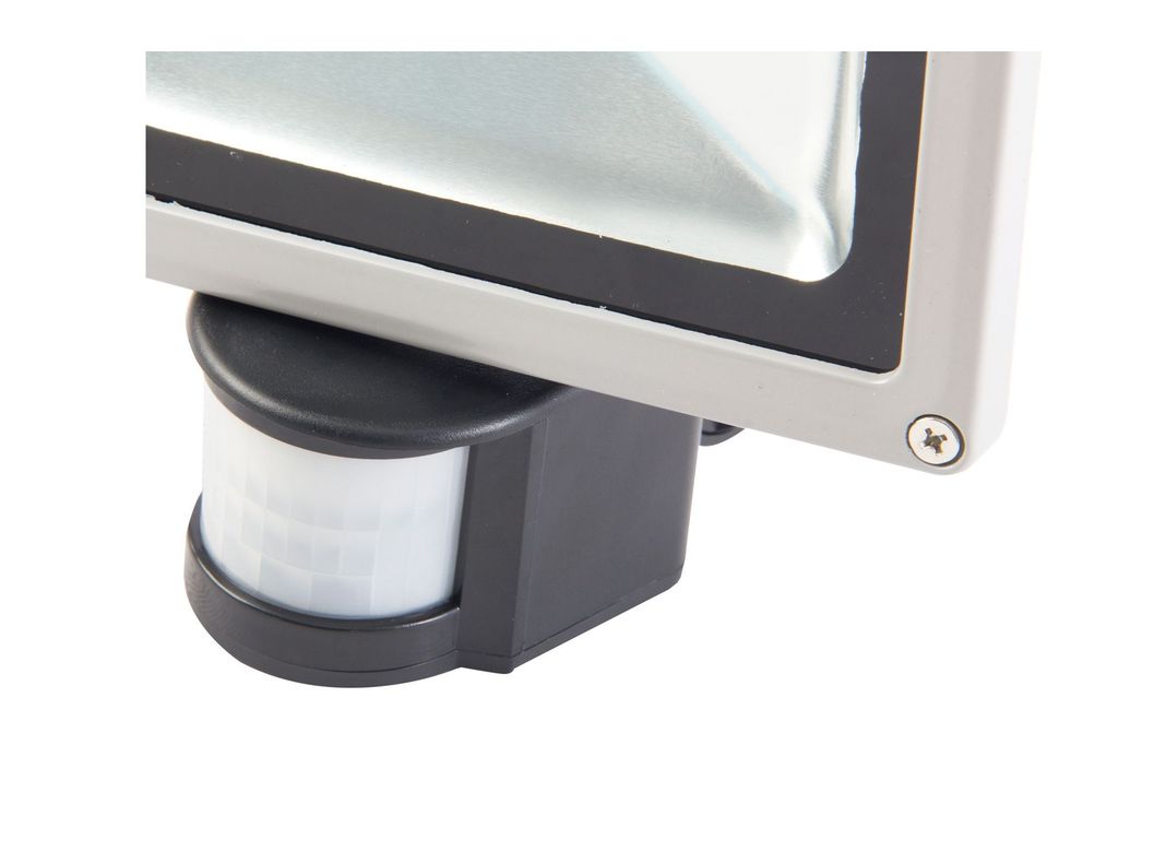 Reflector 20W con sensor luz día Drl-1