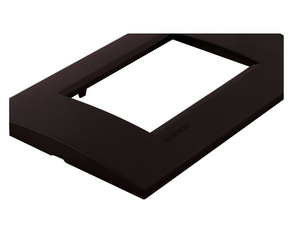 Placa rectangular 3 módulos antracita Bticino-1