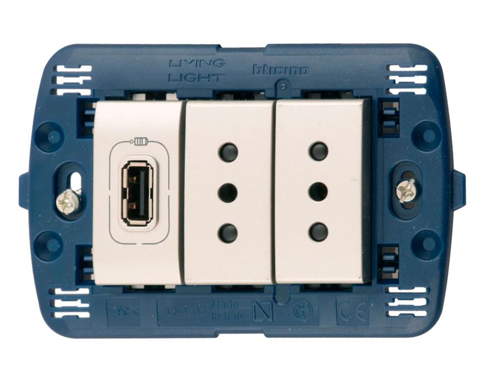Placa semiarmada toma doble + USB blanco Bticino-0